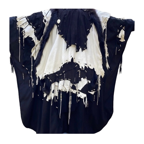 ESJ GREGOR Design Studio “NIGHT’S LEGEND” black & white coat, one size - Picture 10 of 10